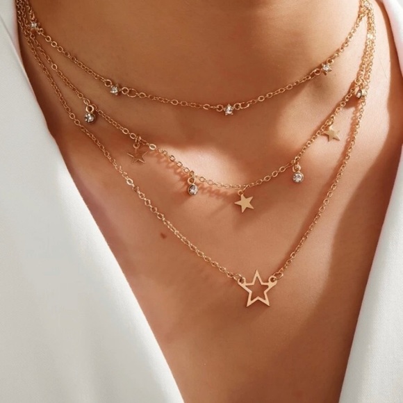 Jewelry - 4/$25 Gold Star rhinestone Layered Necklace